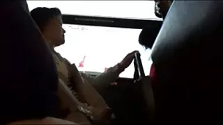 Грудаста розпусна намазала на великі сиськи і мастурбує порно відео безкоштовне клітор