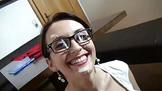 Вона трахнула кицьку японки вібратором і отримала за це хороший порно безкоштовно дивитись мінет
