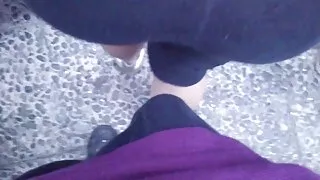 Вона порно відео дивитися безкоштовно курить біля відчиненого вікна і дозволяє хлопцеві трахатись через її піхву
