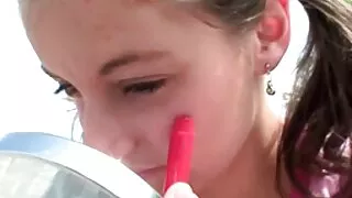 Розпусна пасажирка порно відео онлайн безкоштовно таксі показала водієві неголену вагіну
