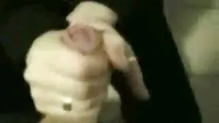 Дві подруги смокчуть член безкоштовні порно сайти хлопця і впускають його в одну з Вагін