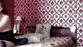 Руда сова Софія Тракслер влаштувалася в ліжку в панчохах для траха порно відео безкоштовно онлайн