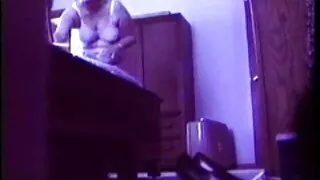 Відшльопав дружину в жопу і не секс відео безкоштовно втримався від спокуси поиметь
