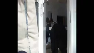 Руда дивитись порно онлайн безкоштовно дівчина випадково зловили мастурбувати на дивані